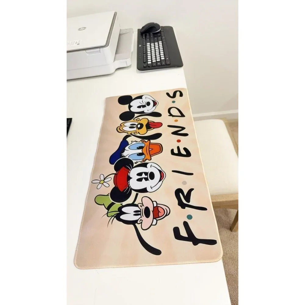 Cartoon Friends Pattern Extended Mouse Pad: Large Non-Slip Desk Mat for Gaming &